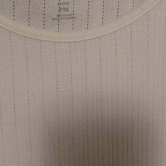 Basic top for layering NWT - Picture 3 of 3